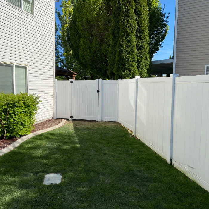 privacy fence installed in a patio house twin falls id
